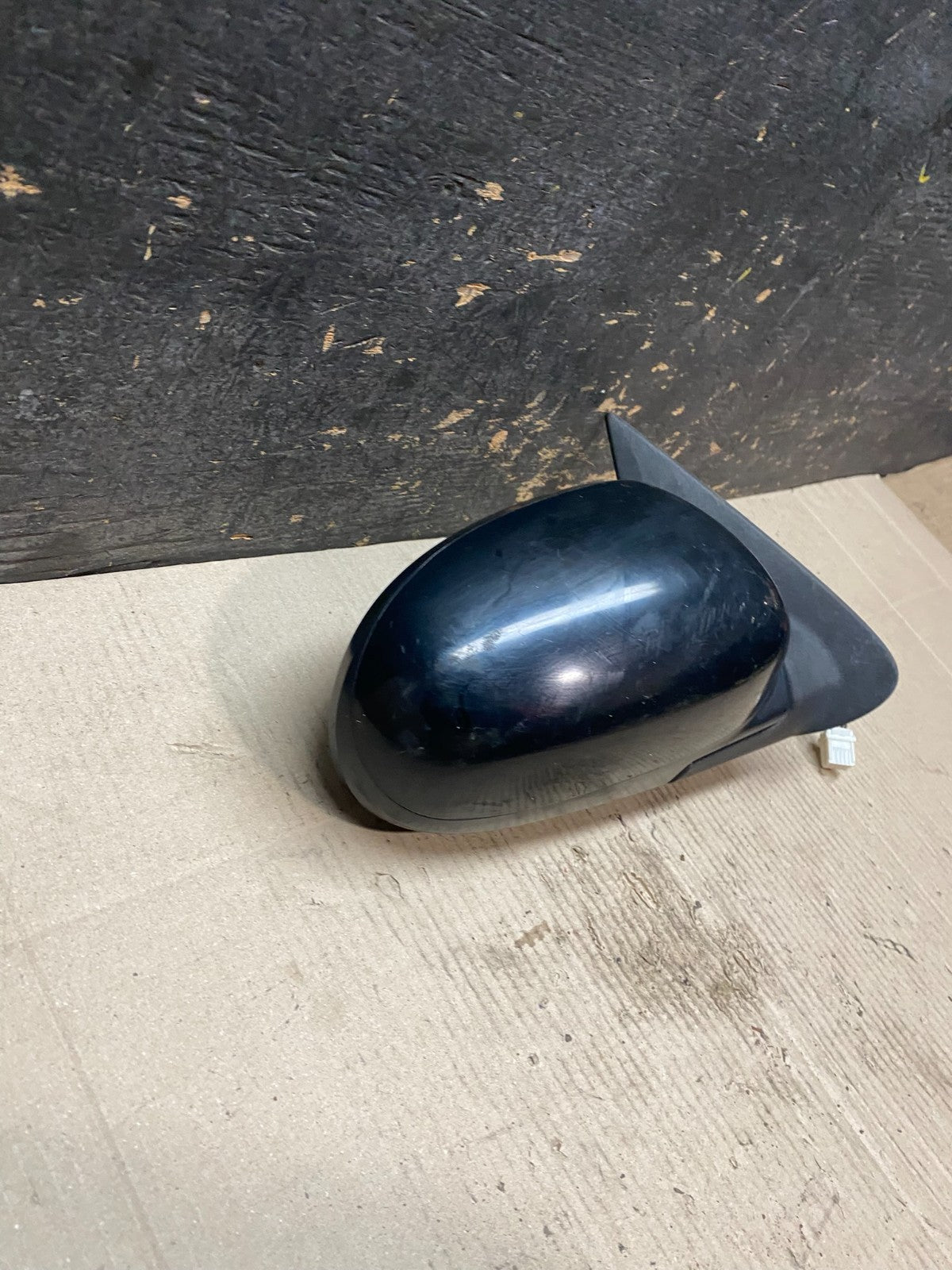 2000-2004 Infiniti i30 i35 Front Right Passenger View Door Mirror OEM X2806 MS2
