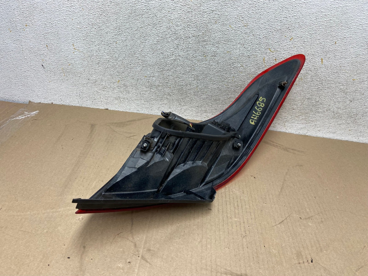 2012-2019 Nissan Versa Sedan Right Side Passenger Rh Tail Light AH6685 LK4