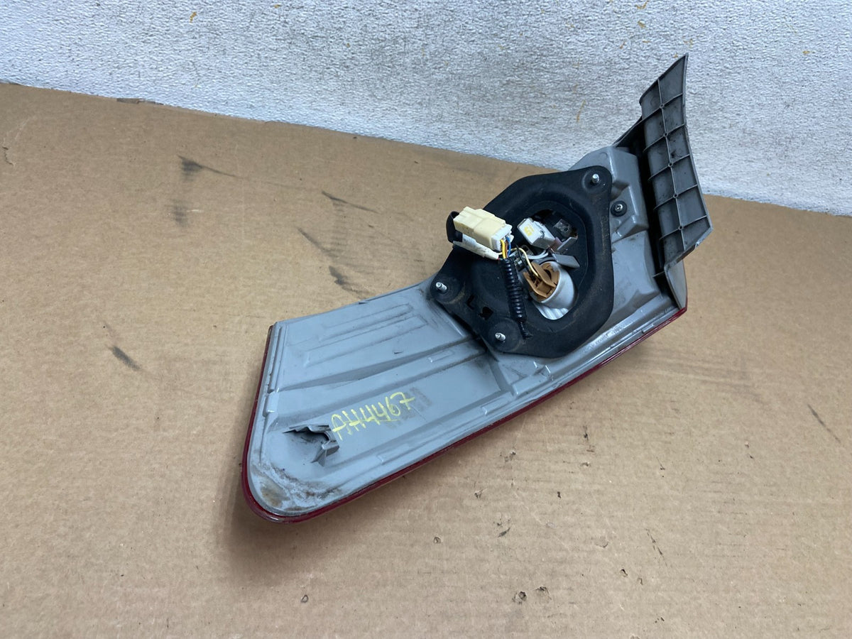Led Trim 2010-2011 Toyota Camry Left Driver Lh Side Tail Light AH4467 DW4