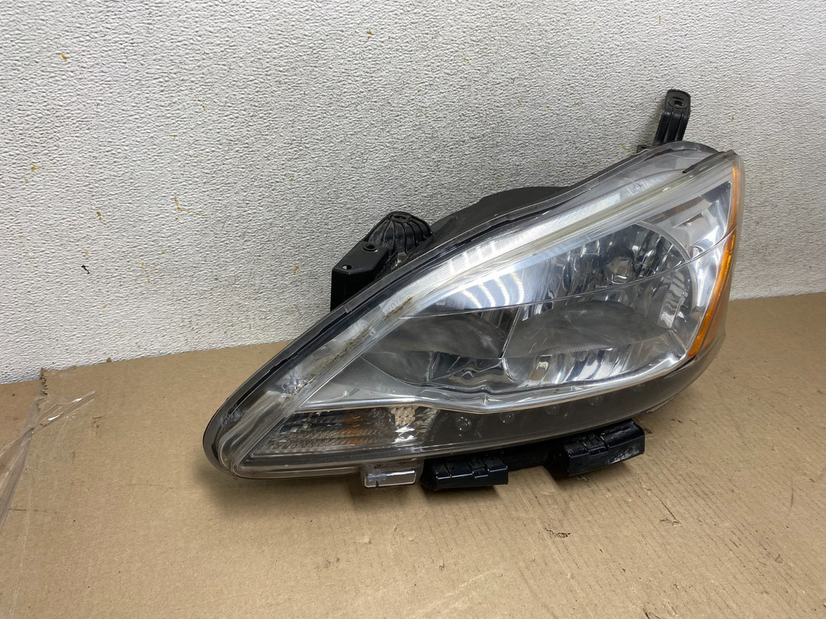 2013 - 2015 Nissan Sentra W/LED Halogen Left Driver LH Headlight AH6793 DW1