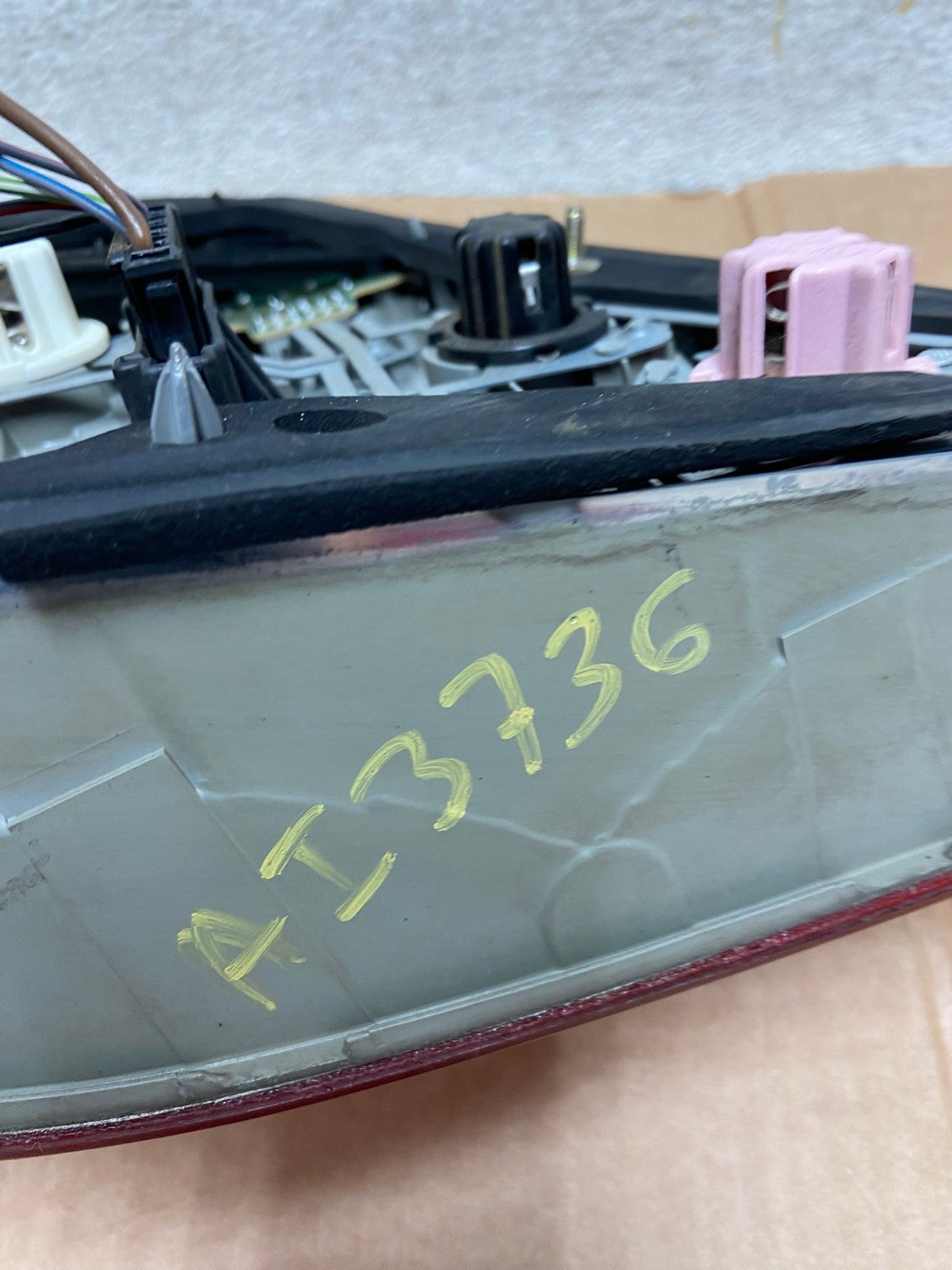2003 to 2006 Mercedes-Benz S-Class Tail Light Right Passenger Side AI3736 LK6