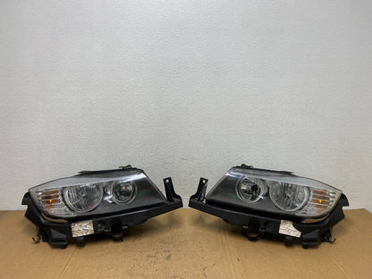 2009-2011 Bmw 3 Series 328i 4/D Sedan Left+Right Headlights Halogen AD3043 DW0