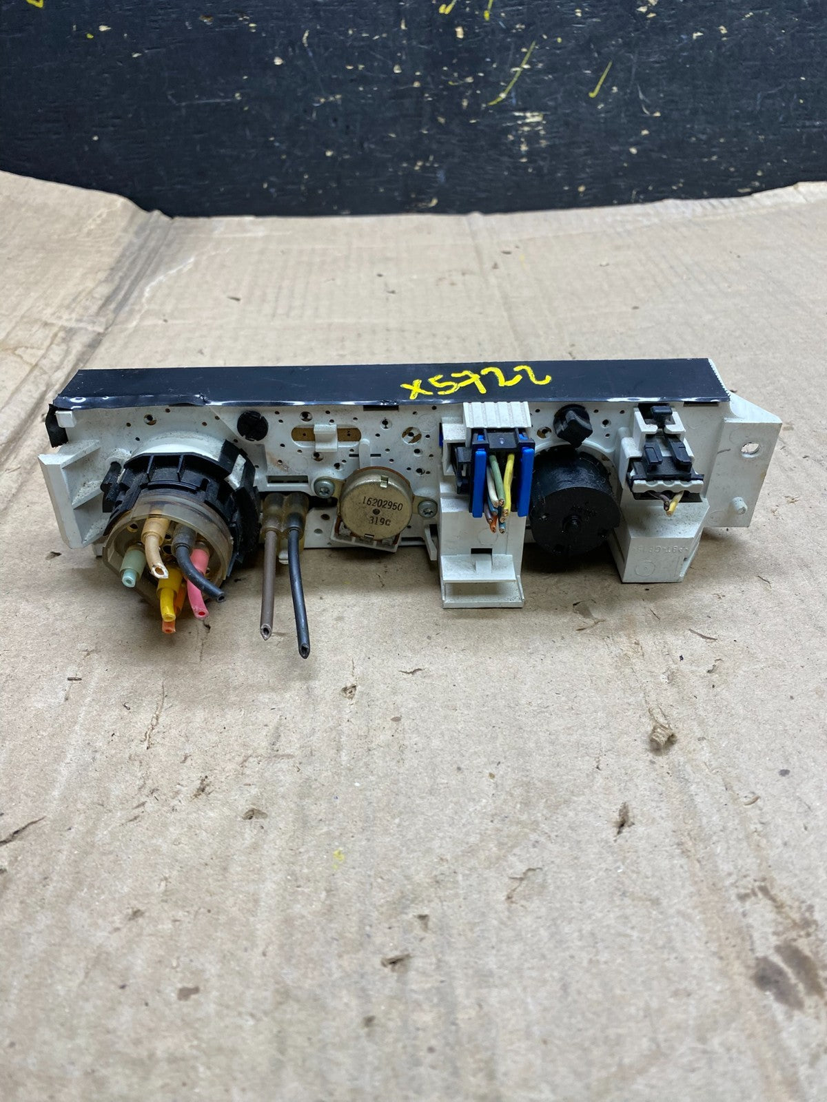2001 - 2007 GMC Chevrolet Express 1500 Climate Control A/C X5722 DG3