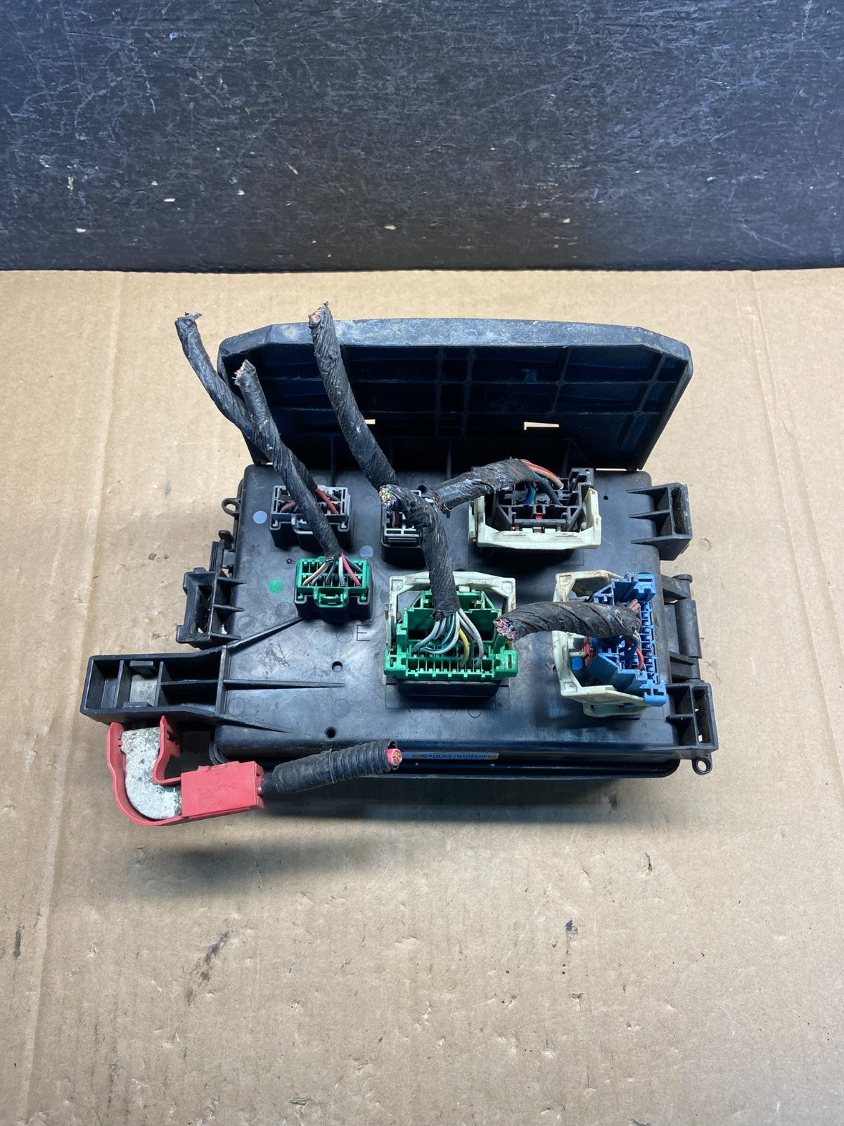2010 Dodge Charger Fuse Box Body Control Module BCM AG1485 DG0