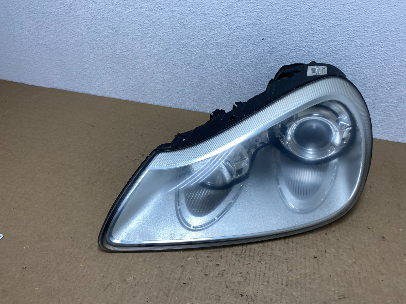 2008 to 2010 Porsche Cayenne Left Driver LH Headlight Xenon HID OEM AC1405 DW2