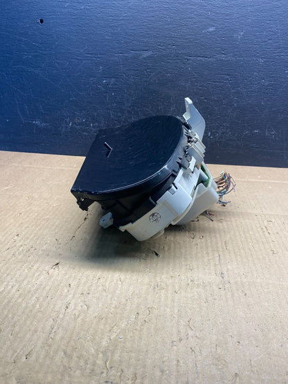 2000 to 2003 Lexus RX300 Speedometer Cluster Gauge AD1638 DG4