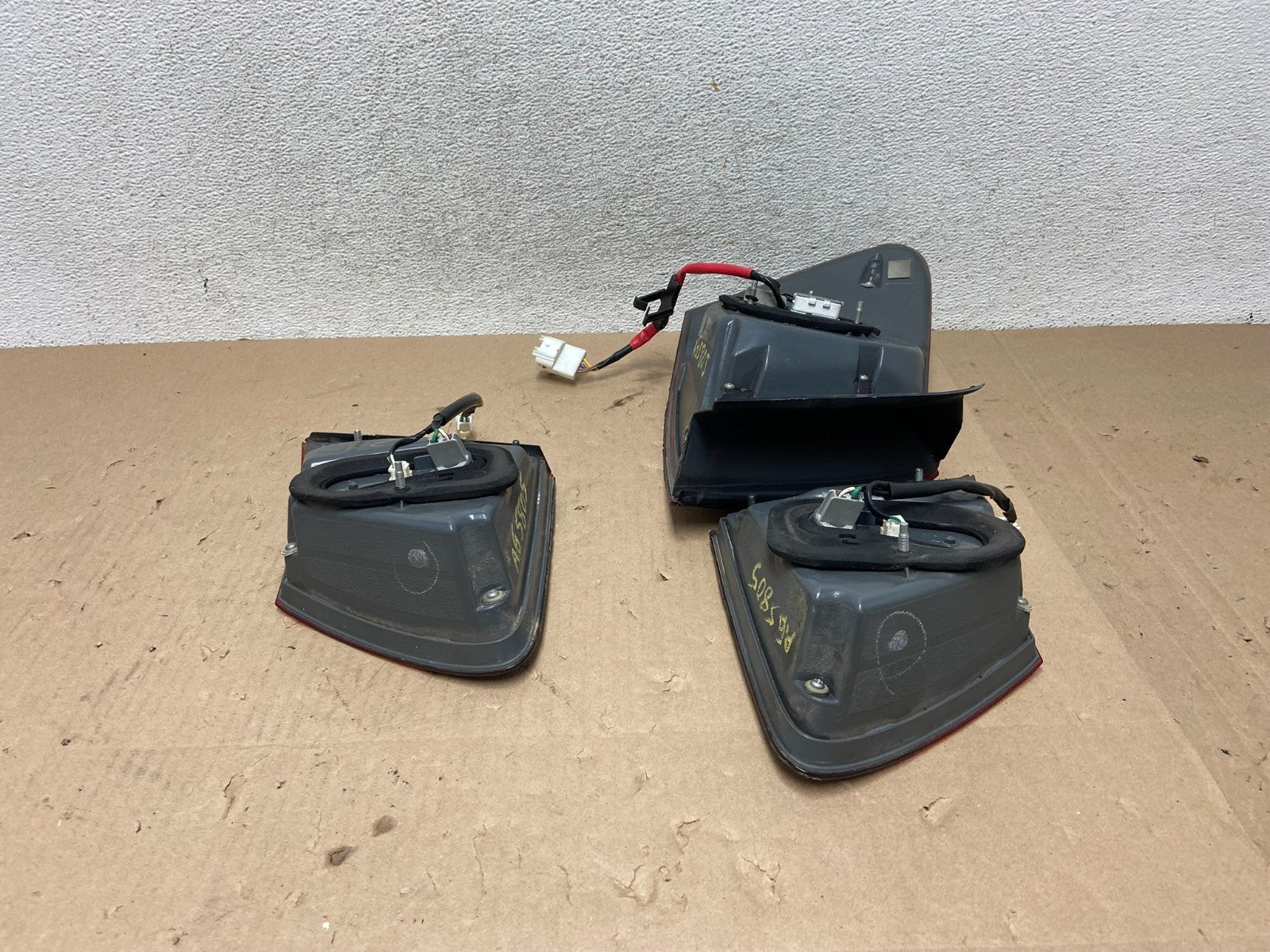 2006-2011 Lexus GS350 GS430 GS450H Left+Right Tail Light Inner AG5805 DW9