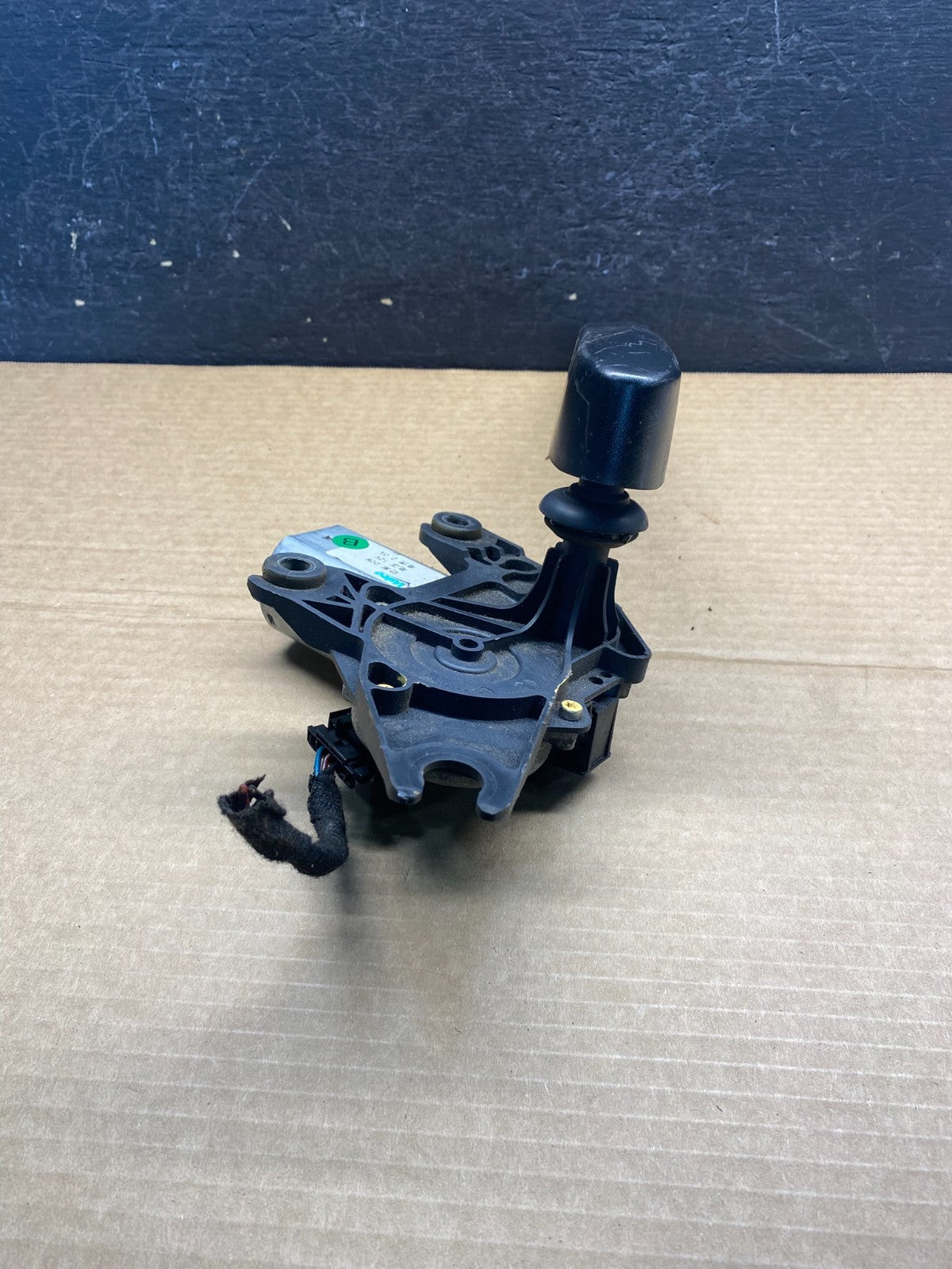 2013 - 2022 Chevrolet Trax Rear Wiper Motor af6715 DG4