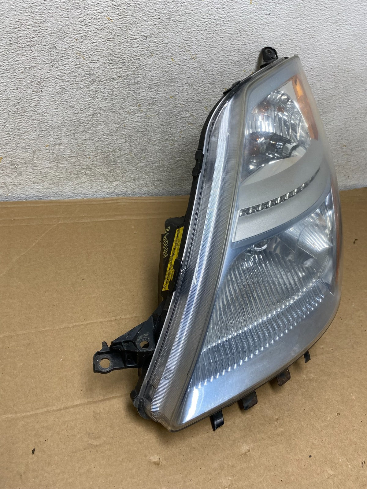 2006-2009 Toyota Prius Left Driver LH Side Blue Headlight Xenon Hid AH8198 DW2