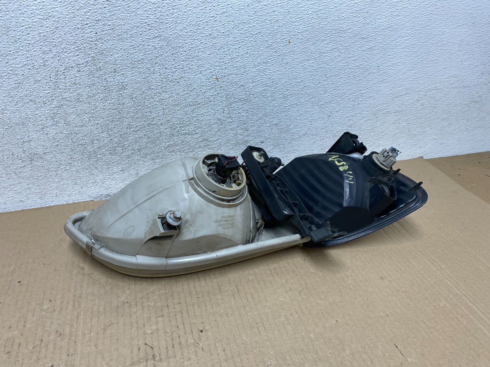 2001 2002 2003 Toyota Sienna Left Driver Lh Side Headlight Halogen AF5844 DW4