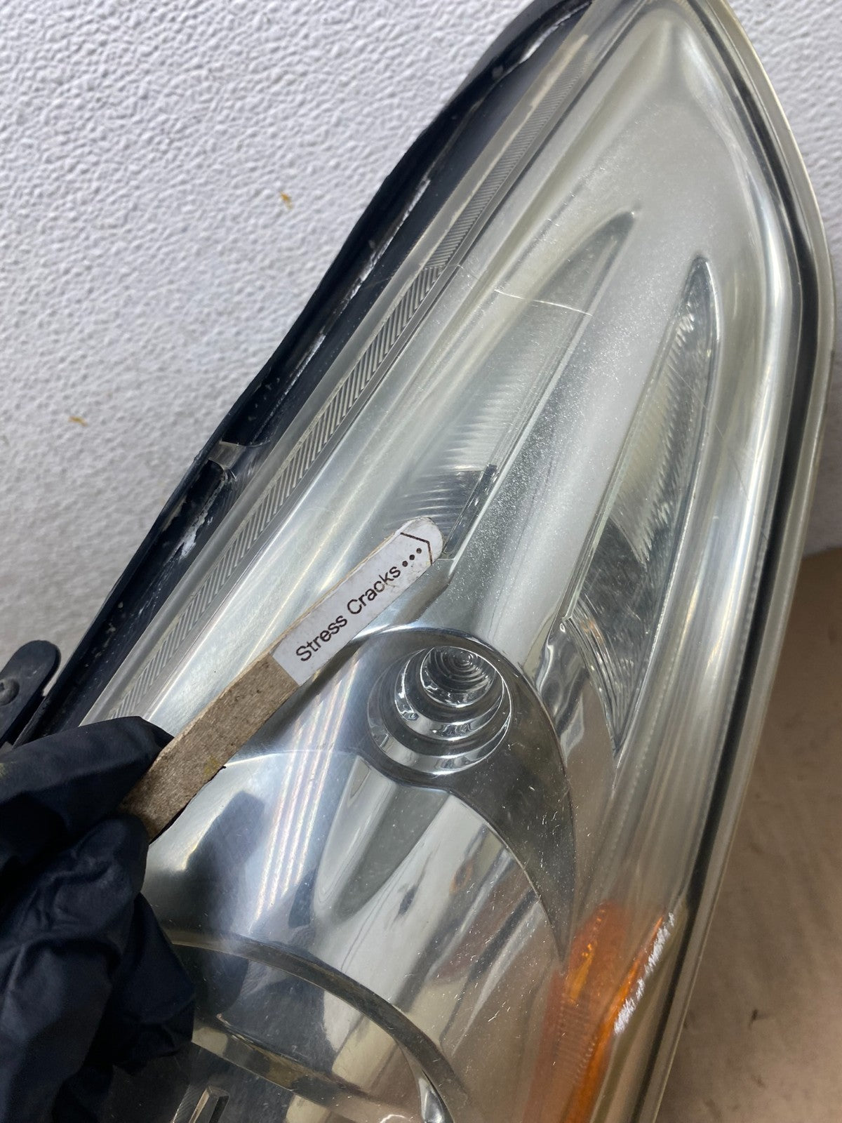 Sedan 4Door 2010 to 2013 Infiniti G37 Left Driver Headlight Xenon AG5440 DW3