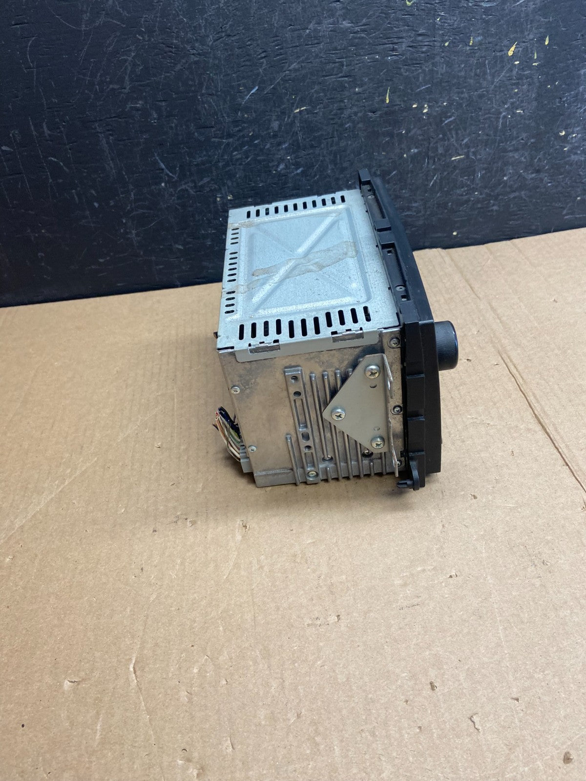 2012-2013 Ford E150 E250 E350 AM FM Radio Stereo Receiver ae4391 DG1