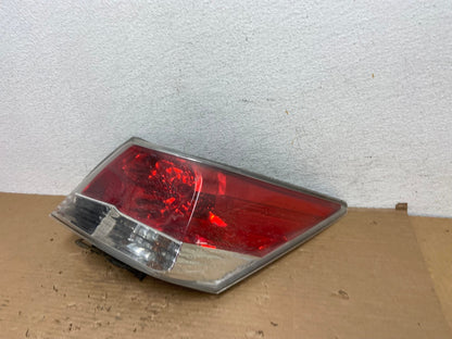 2008 to 2012 Honda Accord Sedan Tail light Right Passenger RH Side AD4281 LK1