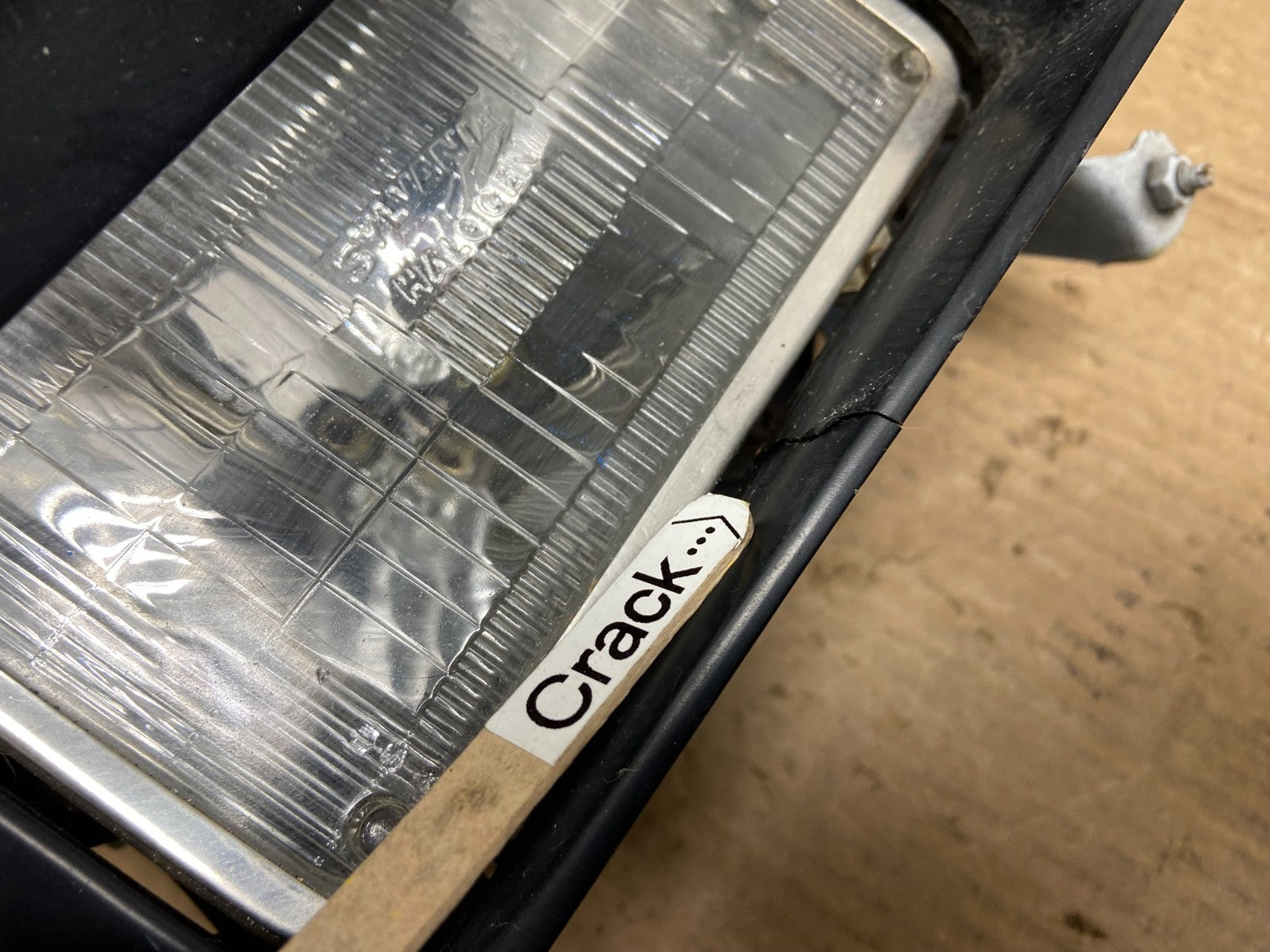 1990 1991 Mitsubishi Eclipse Right Passenger Side Headlight Oem AA66243