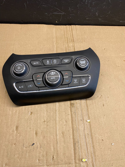 2019 to 2023 Jeep Cherokee Heater Climate Temperature Control AB8789 DG0