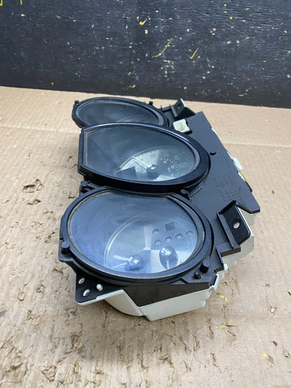 2006 to 2011 Lexus GS300 Speedometer Instrument Cluster V1636 DG2