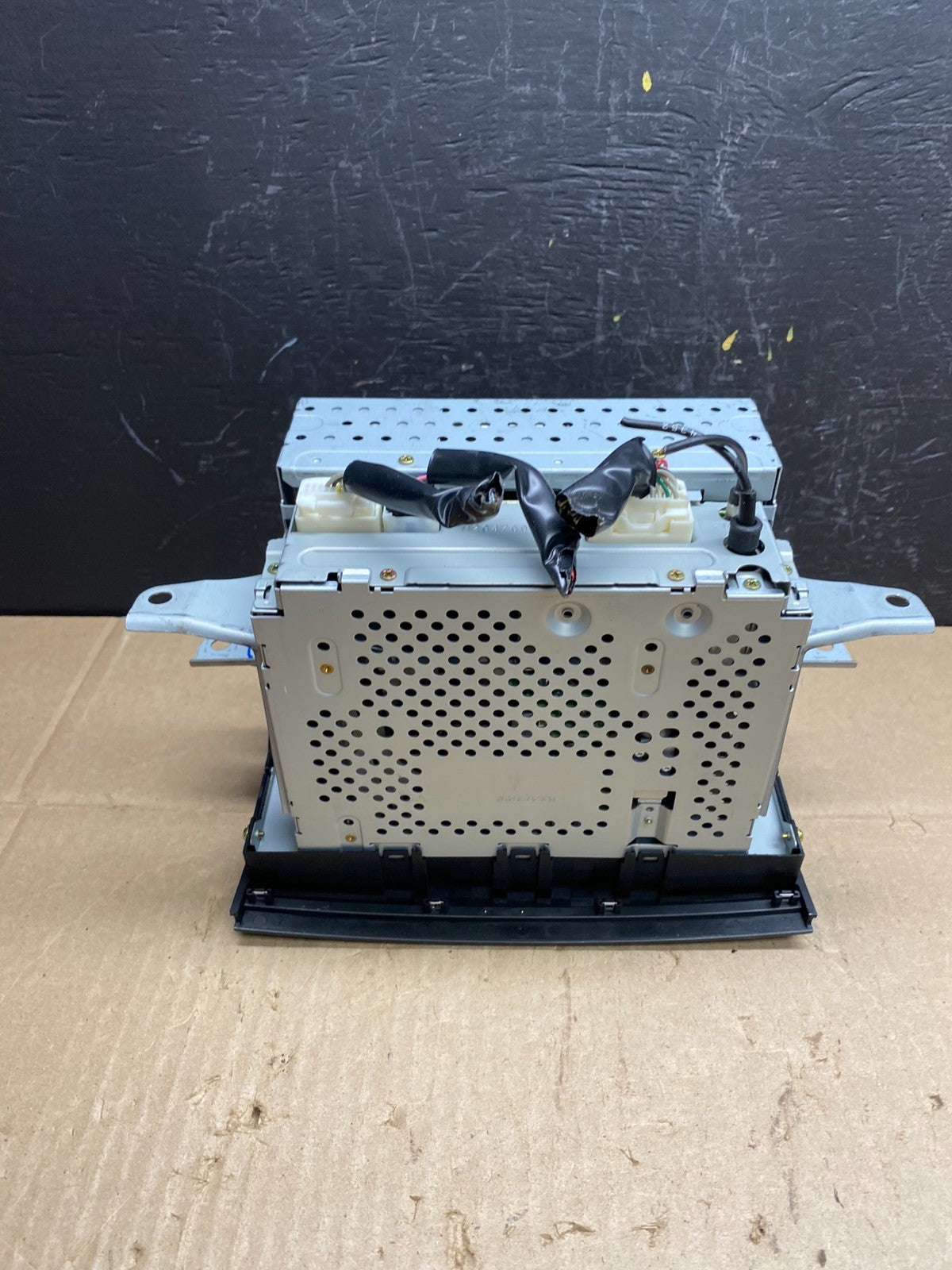 2004 to 2010 Toyota Sienna AM FM CD WMA Mp3 Radio Receiver Oem AB9560 DG3