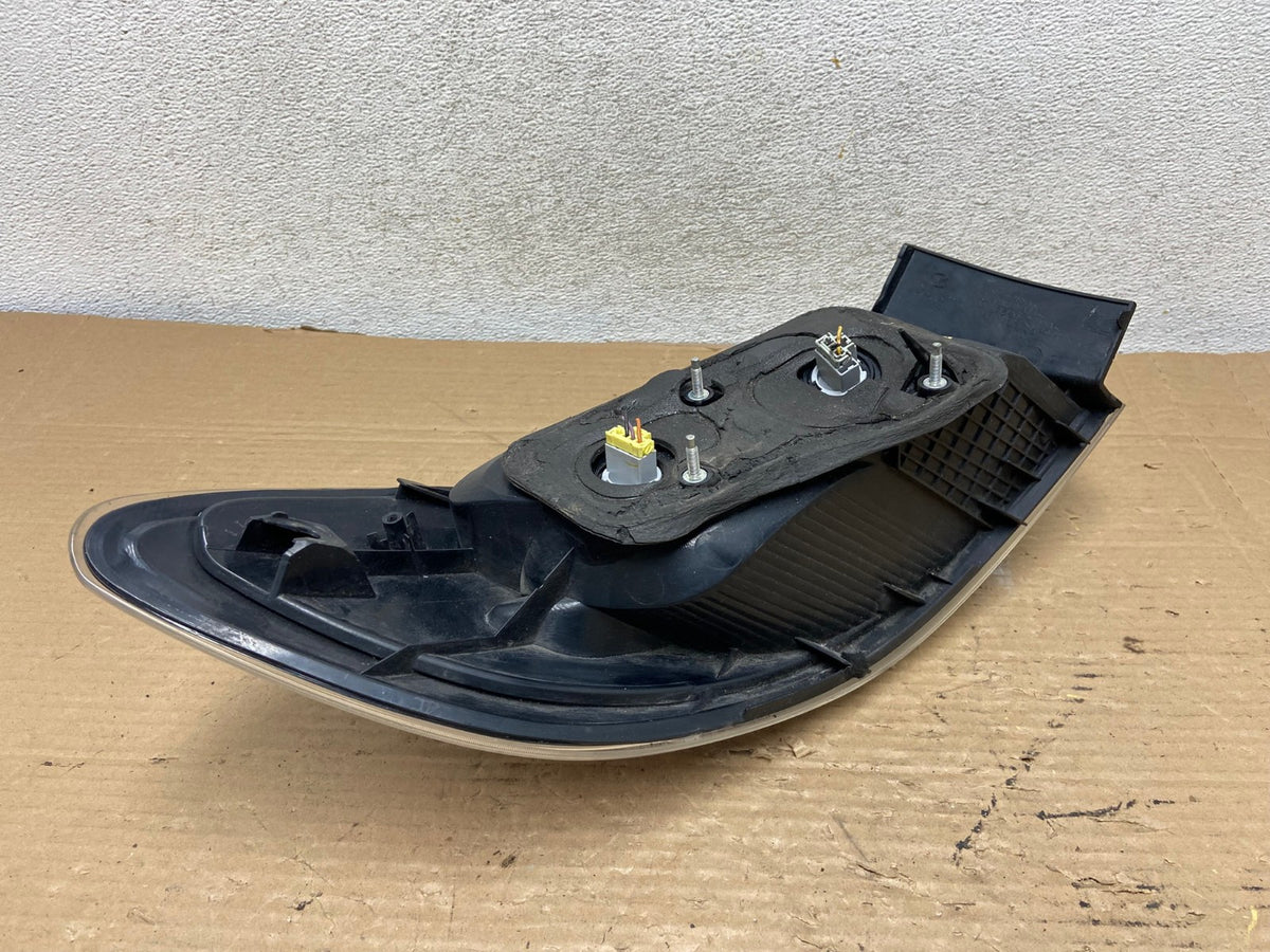 2010 2011 2012 2013 Mazda 3 Right Passenger Rh Side Tail Light AG9129 LK6