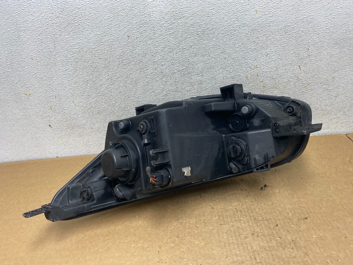 2014 - 2018 Kia Soul Right Passenger RH Halogen Headlight AI3490 DW5