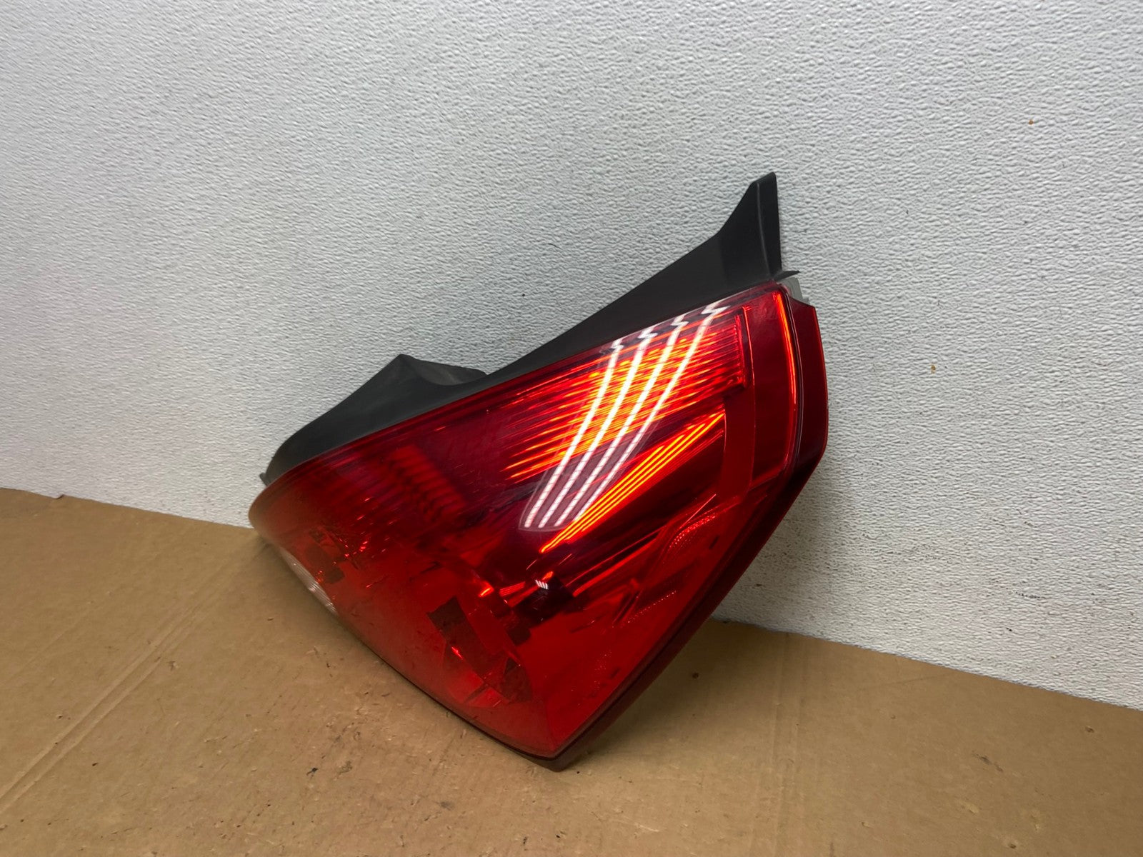 2008 - 2013 Nissan Altima Coupe Right Passenger Side Rh Tail Light AD3113 LK1