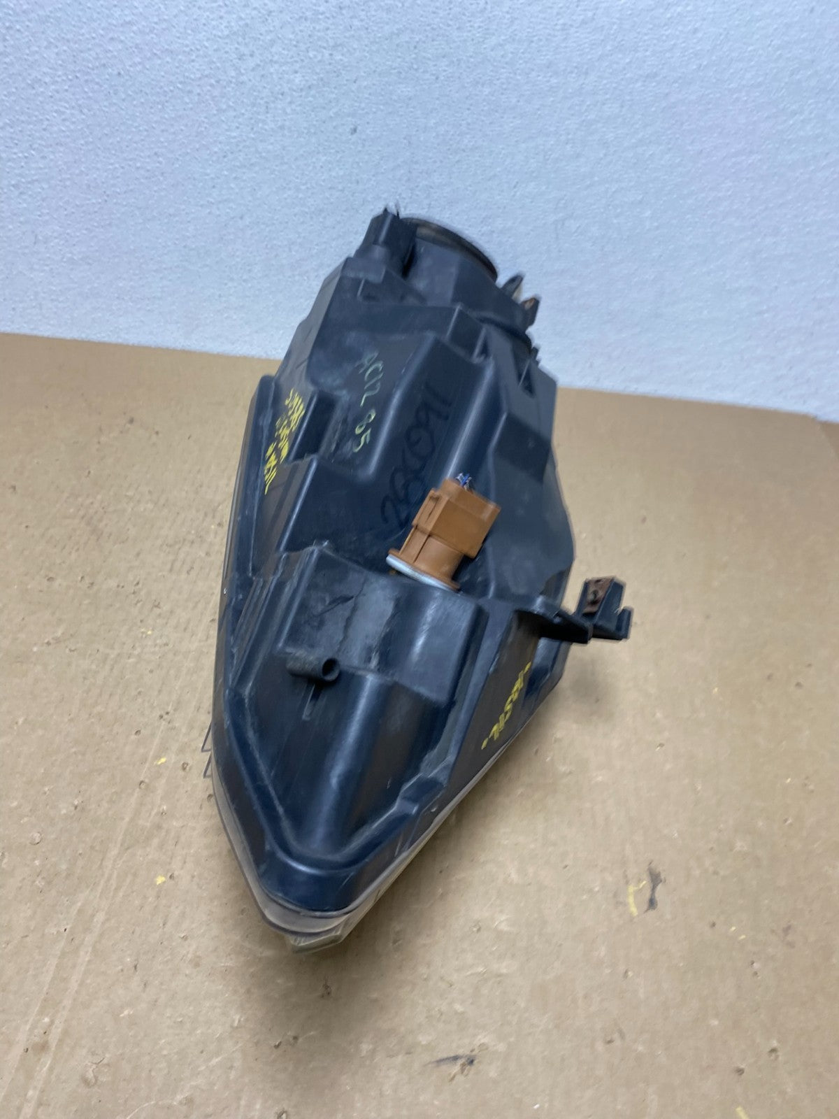 2010 2011 2012 Ford Fusion Left Driver LH Side Headlight Halogen AC1285 DW7