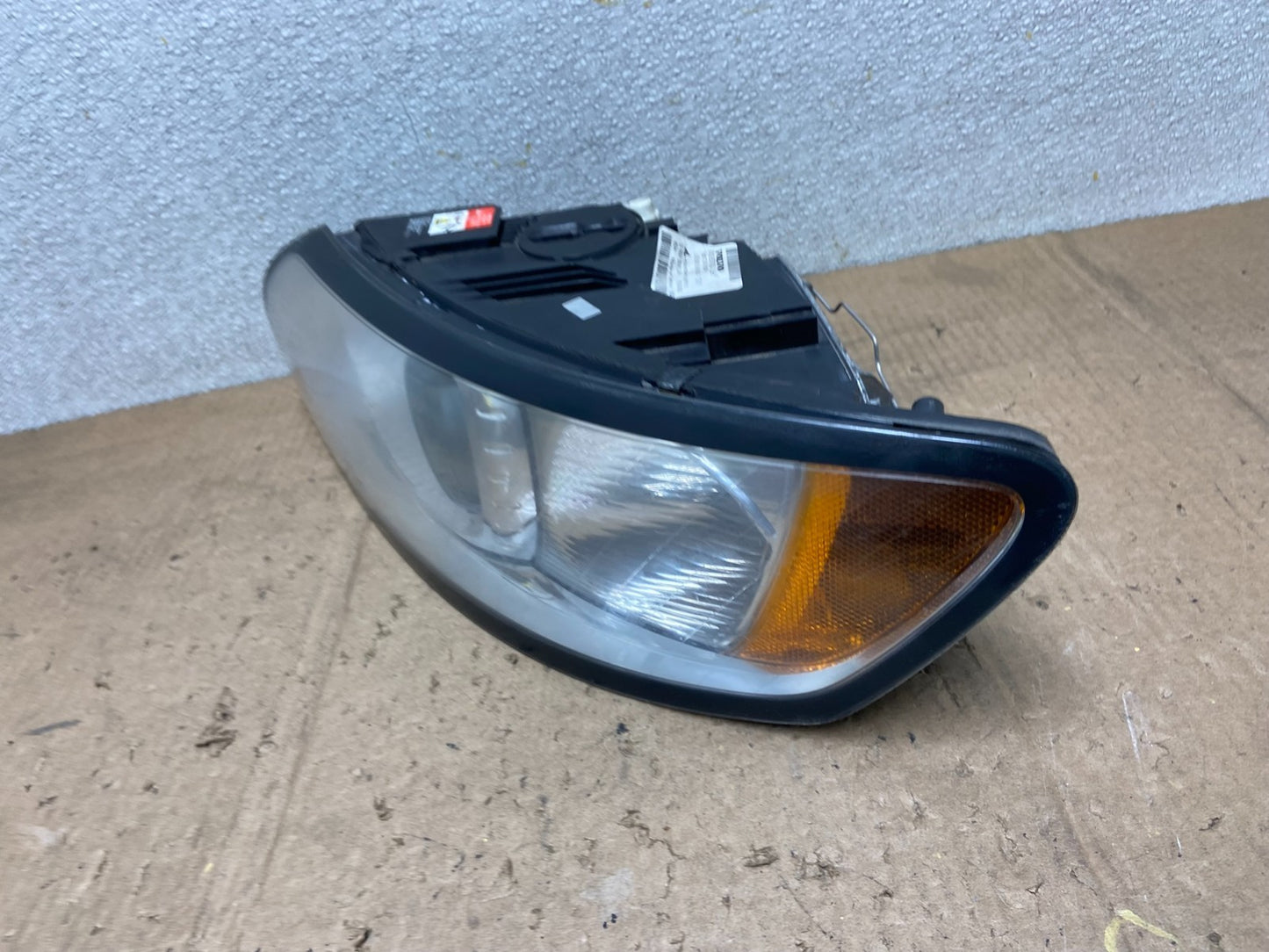 2008 to 2011 Volvo S40 Left Driver LH Side Xenon HID Headlight Oem AA7095 DG1