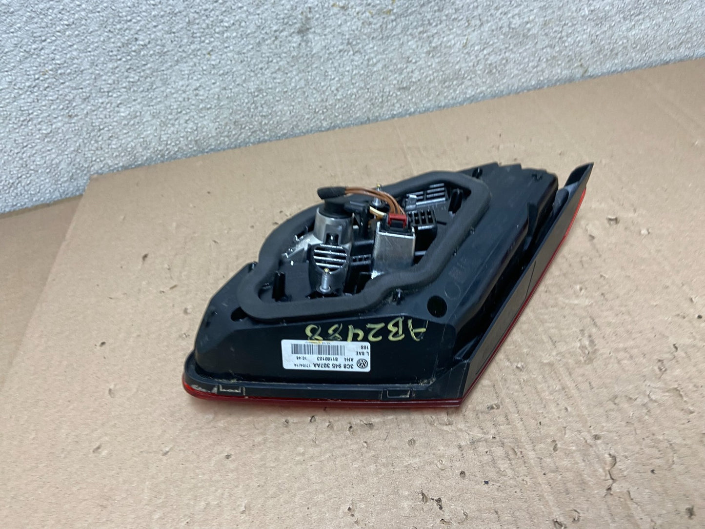 2013 - 2017 Volkswagen CC Left Driver LH Side Inner Tail Light AB2488 LK5
