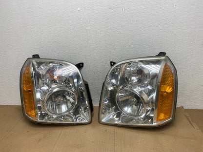 2007 - 2014 GMC Yukon Halogen Headlights Left+Right Side Set AE9086 DW0
