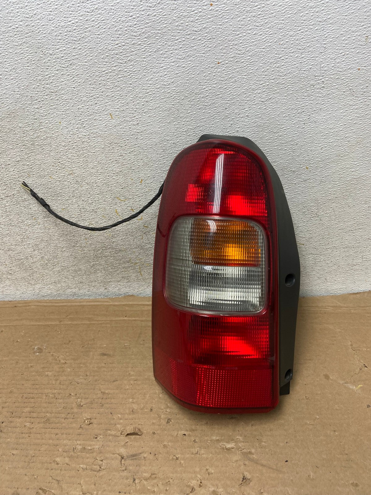 1997 - 2005 Pontiac Montana / Venture Left Driver Side Tail Light AH8926 LK0