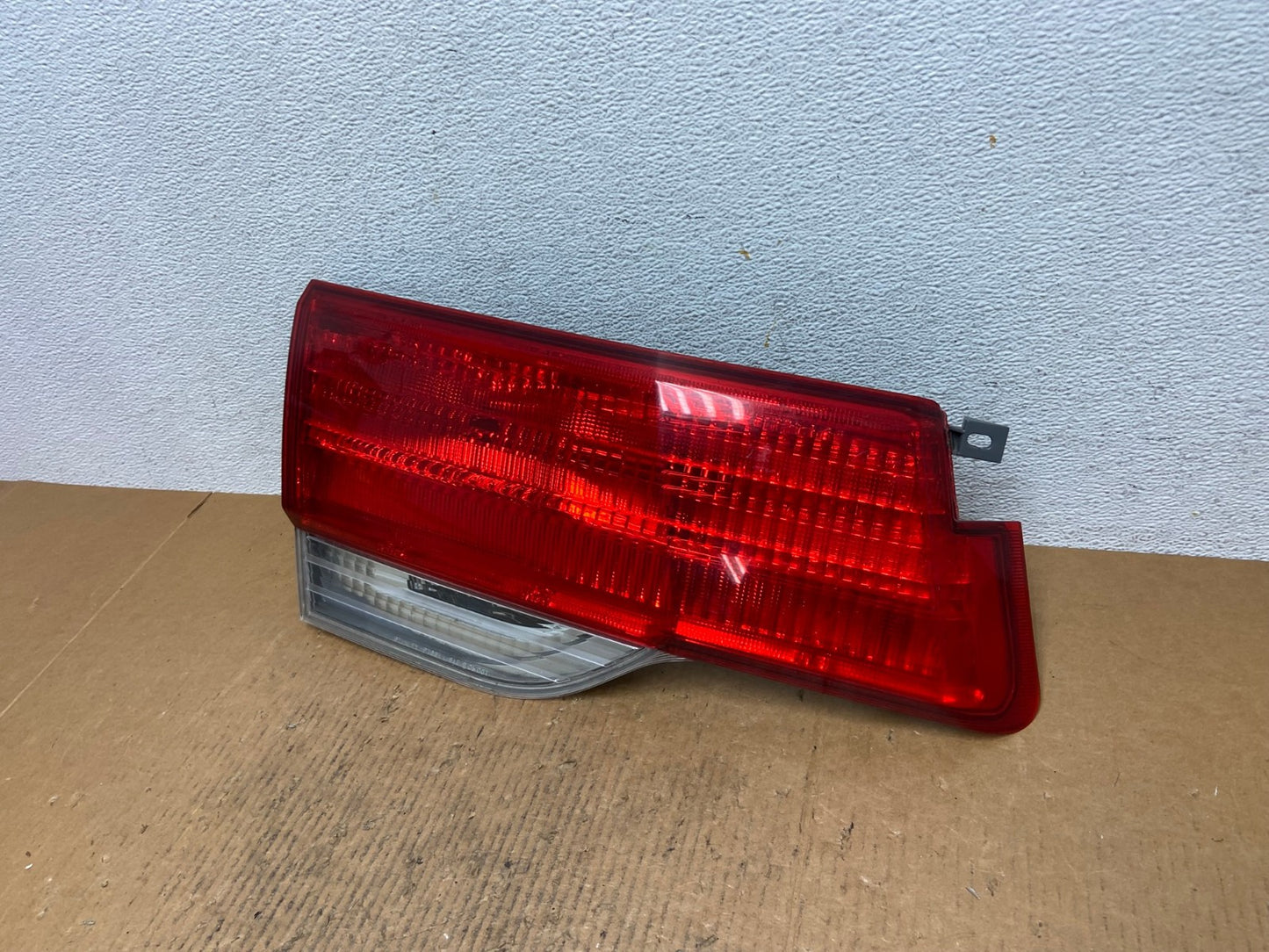 2008 to 2010 Honda Odyssey Left Driver LH Side Tail Light Inner AE1270 LK1