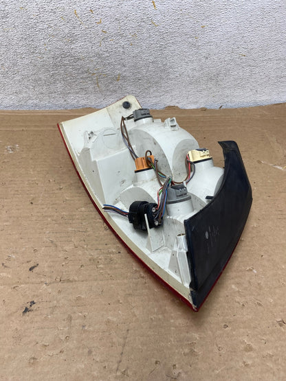 2003 to 2006 Audi A4 Cabrio Convertible Right Passenger Tail Light AH8412 LK5