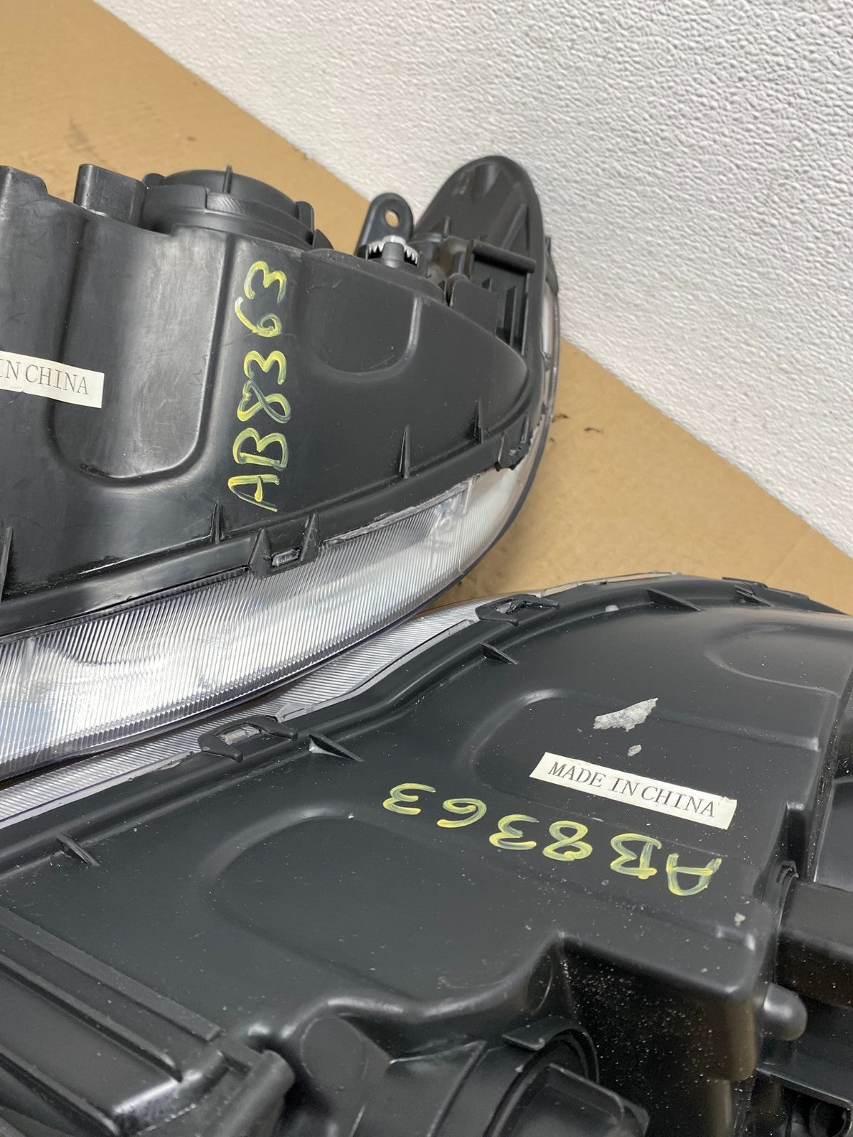 2007 2008 2009 2010 Hyundai Elantra Left+Right Side Headlights AB8363 DW7
