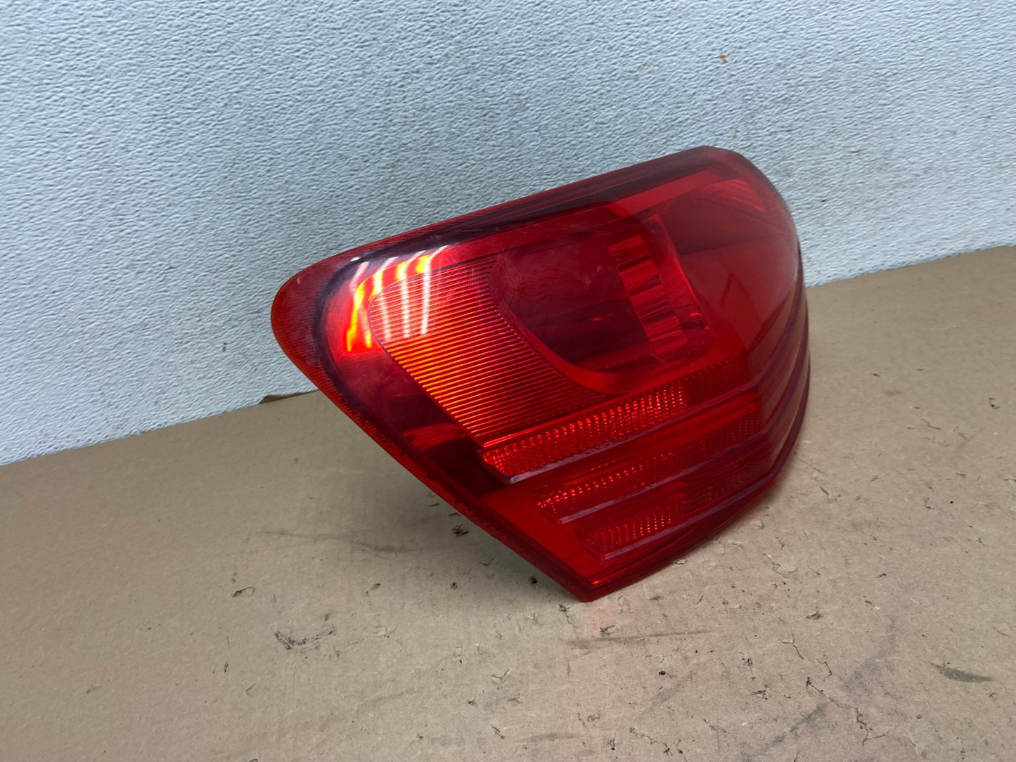 2008 to 2015 Nissan Rogue Left Driver Lh Side Tail Light AG4224 LK2
