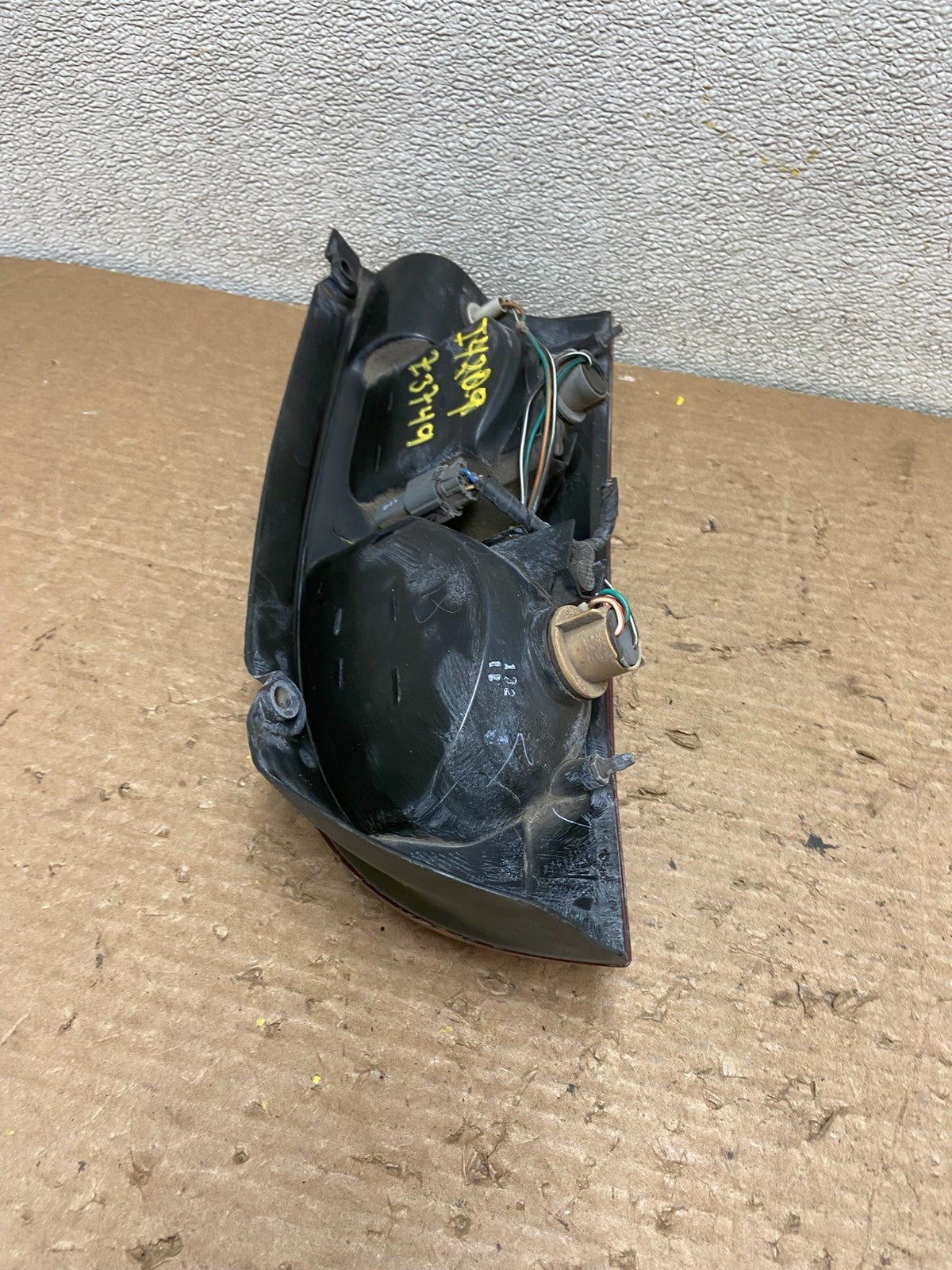 2001 to 2002 Nissan Quest Right Passenger Rh Side Tail Light OEM Z3749 PS7