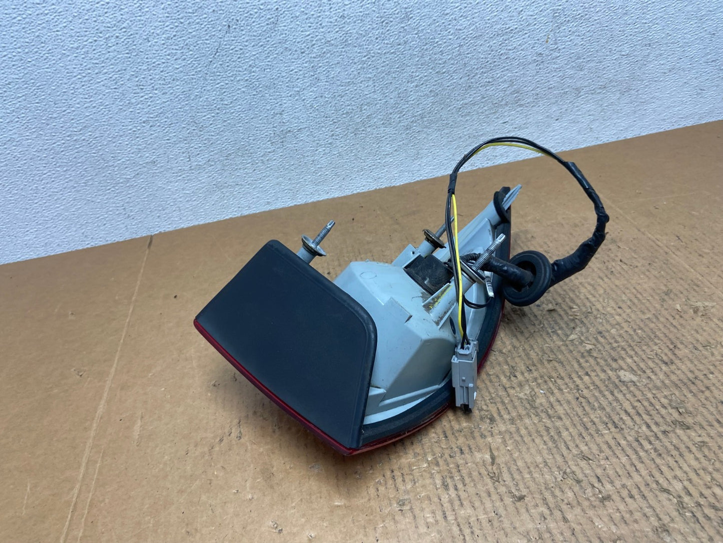 2006 to 2008 Buick Lucerne Right Passenger RH Side Tail Light AE1585 LK5