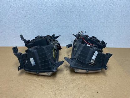 2009-2010 Jeep Grand Cherokee Left+Right Set Halogen Headlights AC3422 DW17