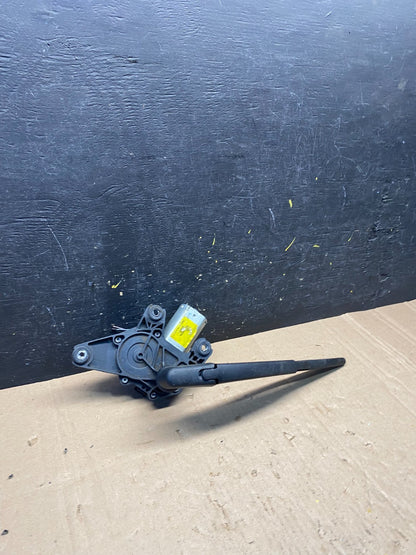 2013 to 2020 Buick Encore Windshield Rear Wiper Motor R8845 DG1
