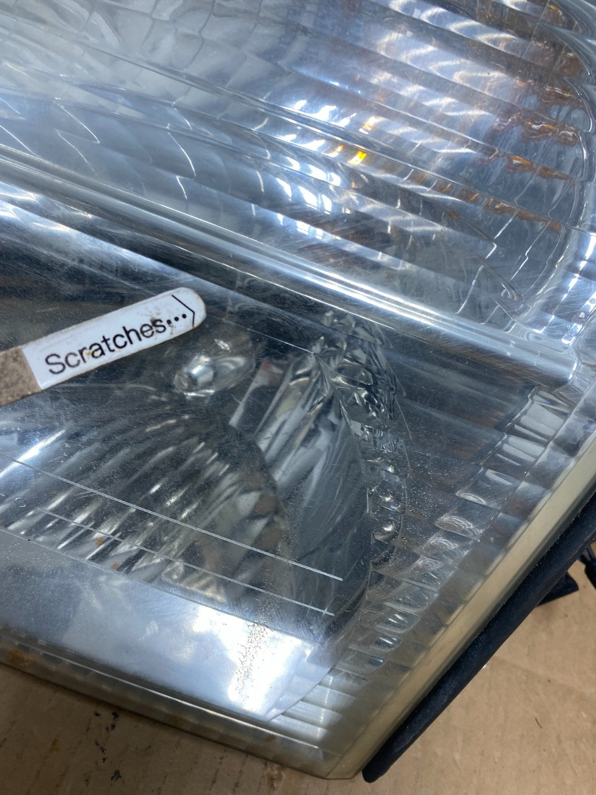 2002-2005 Mercury Mountaineer Left+Right Side Halogen Headlights AD0759 DW4