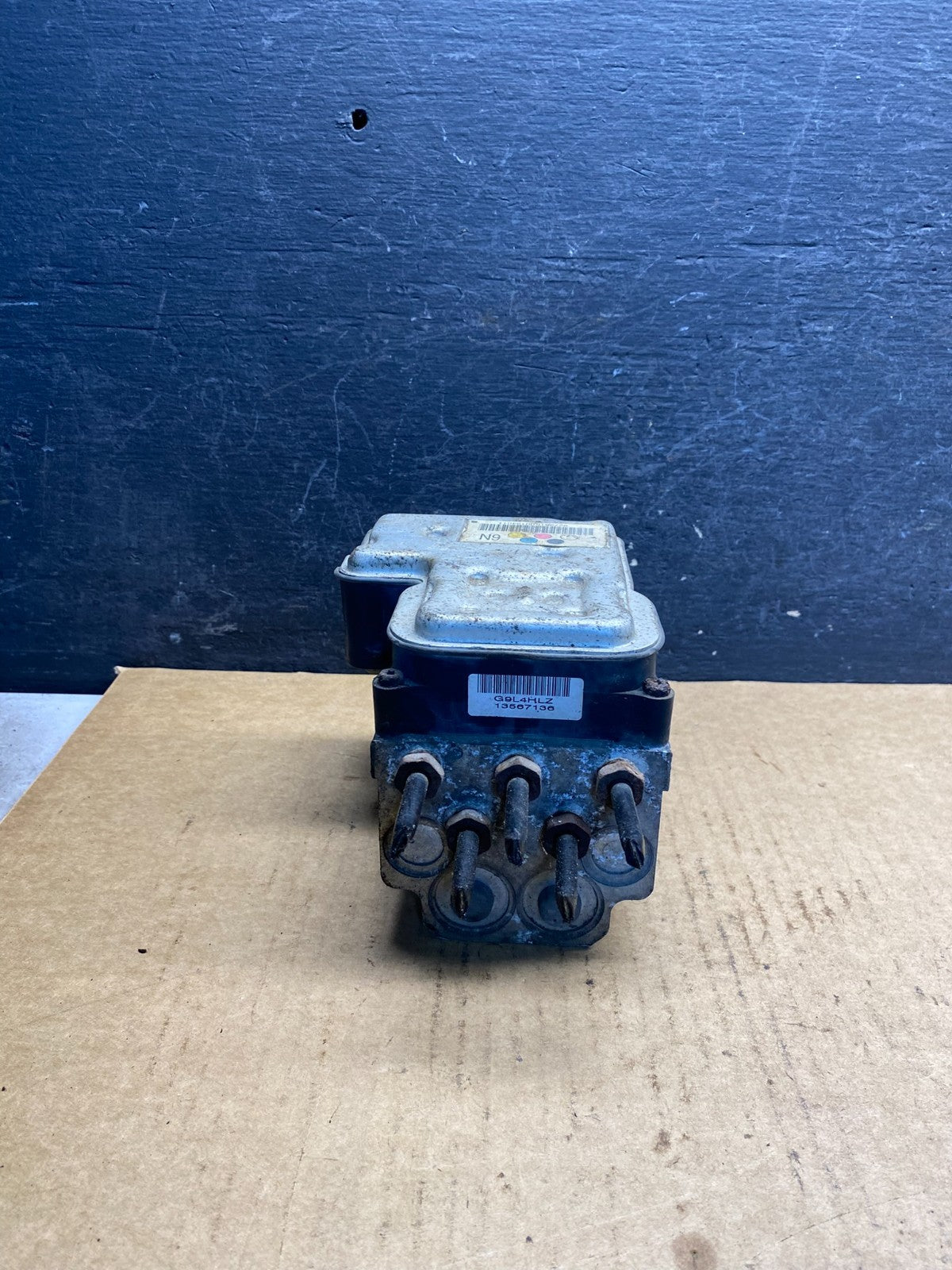 2004-07 Chevrolet Express ABS Pump Control 13567136 Module AH7234 DW2