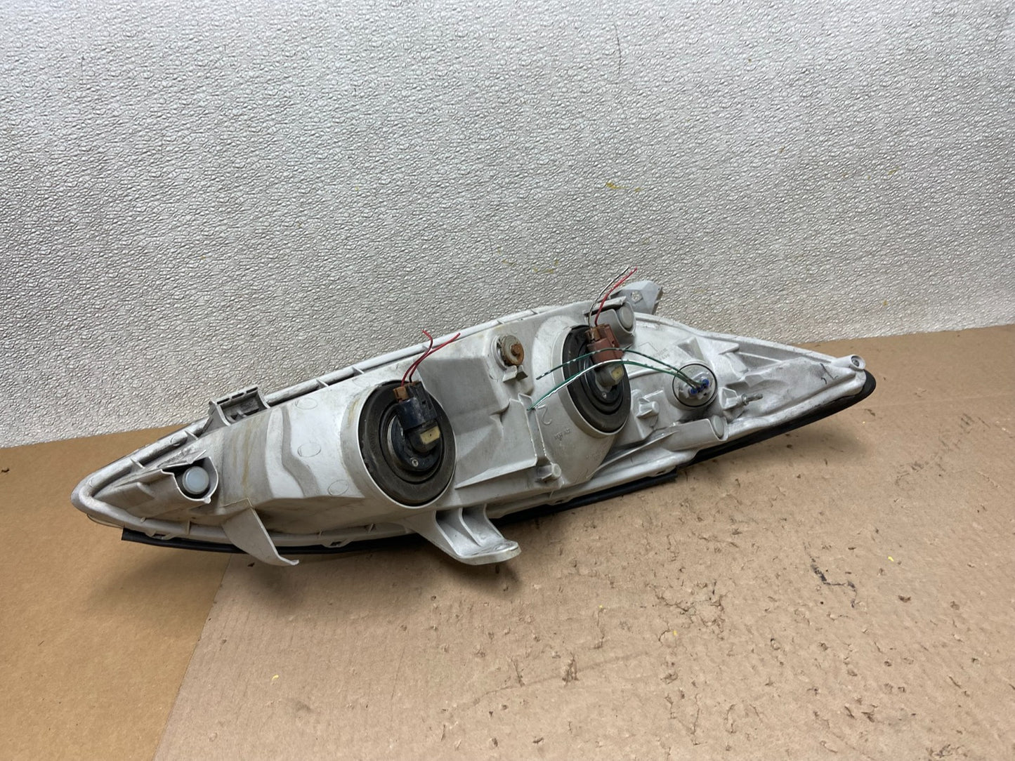 2002 2003 2004 Toyota Camry Left Driver Lh Side Halogen Headlight Z6364 DW4