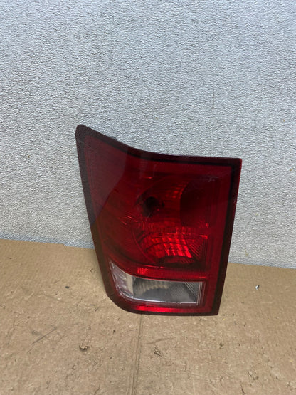 2007 2008 2009 2010 Jeep Grand Cherokee Left Driver Lh Tail Light Oem V3530 DW0