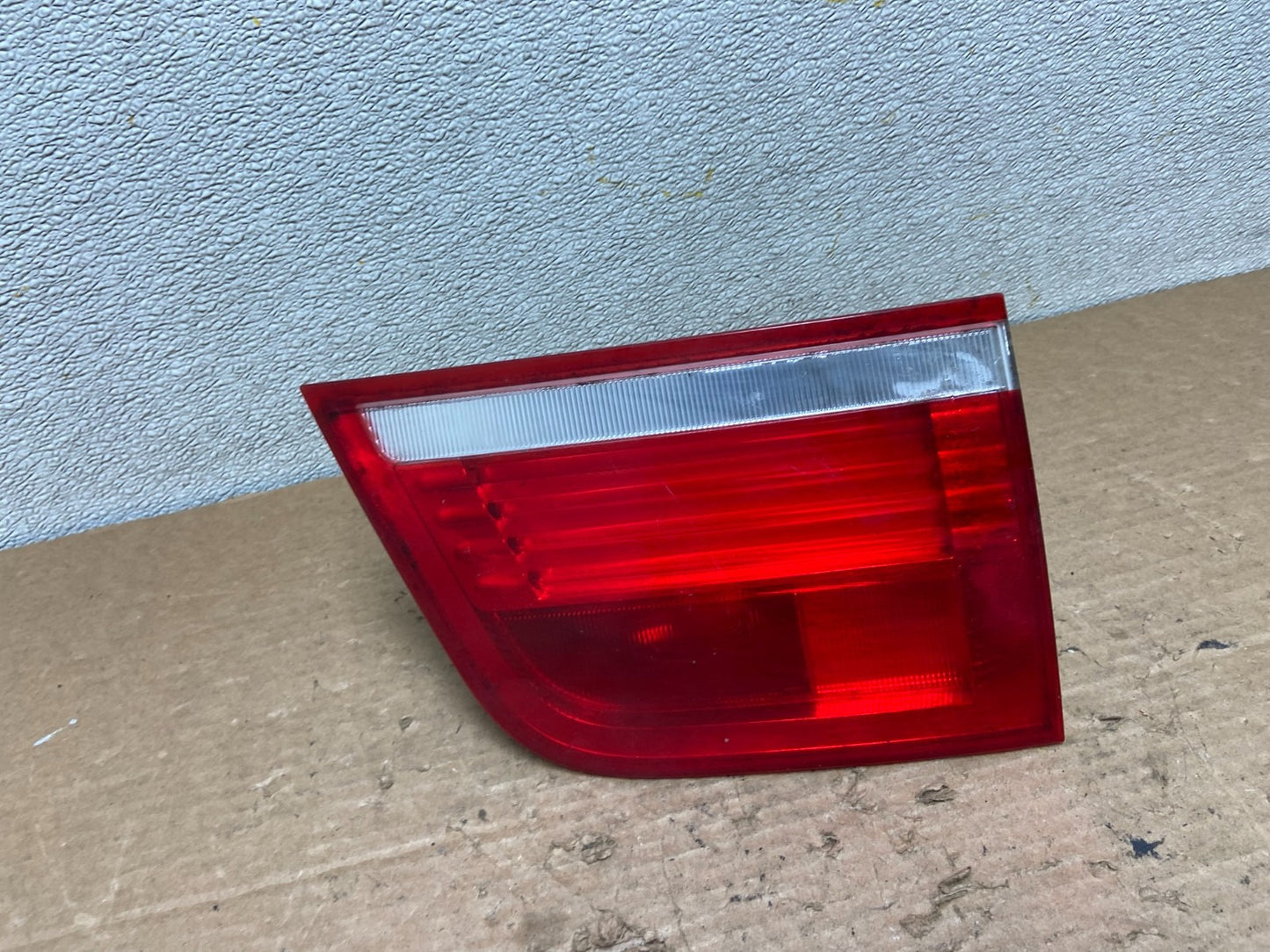 2007 to 2010 Bmw X5 E70 Right Passenger Rh Side Inner Tail Light Oem Z3599 DW0
