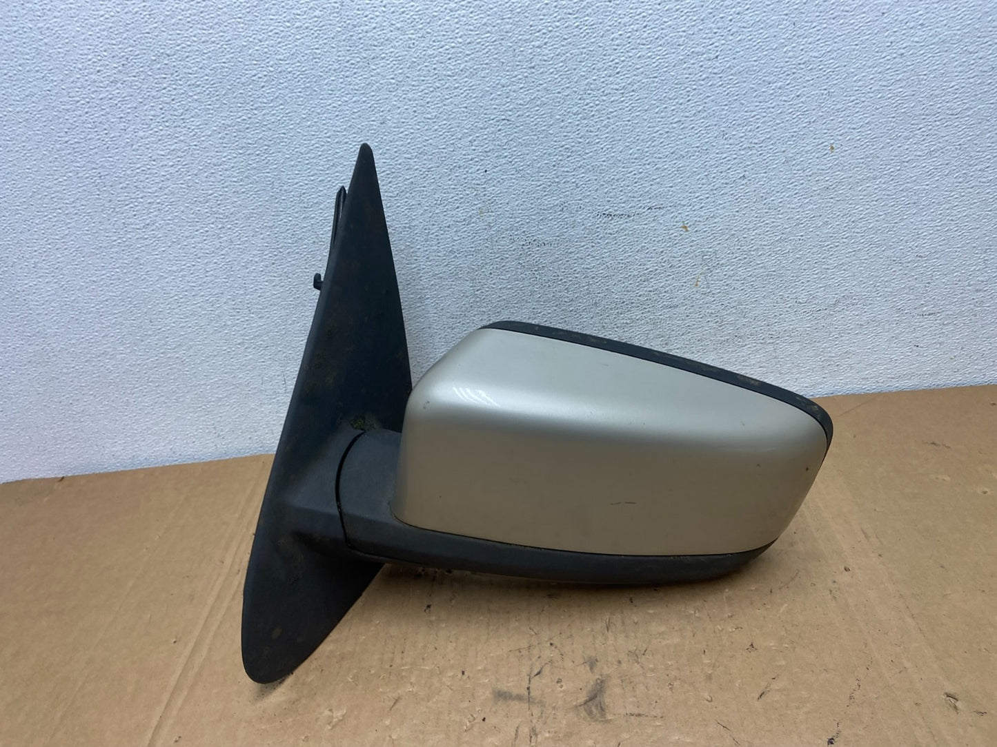 2003-2006 Ford Expedition Left Driver LH Turn View Door Heated Mirror AD3110 DW0