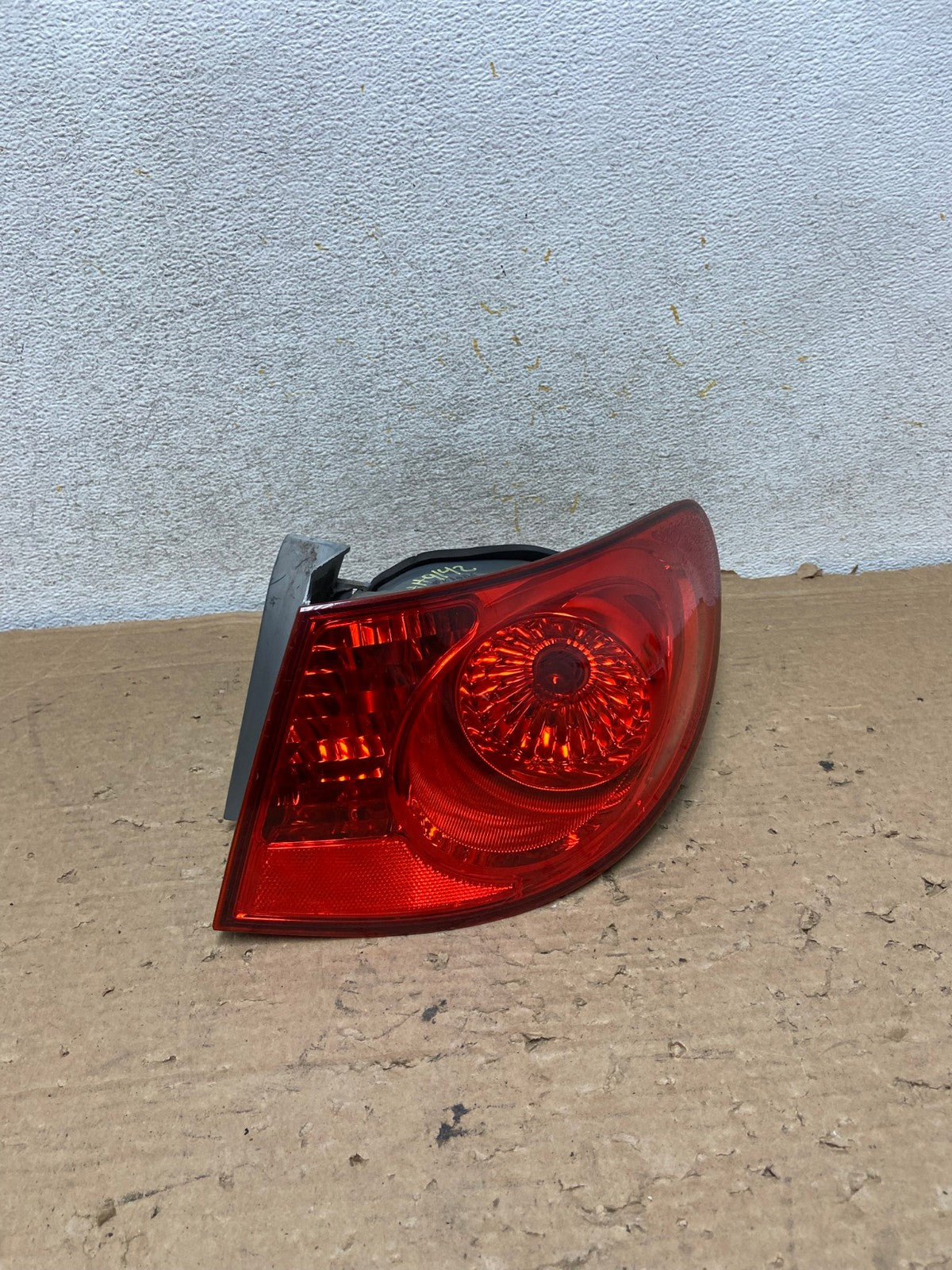 2007 to 2010 Hyundai Elantra Sedan Right Passenger Side Tail Light AH9142 LK0