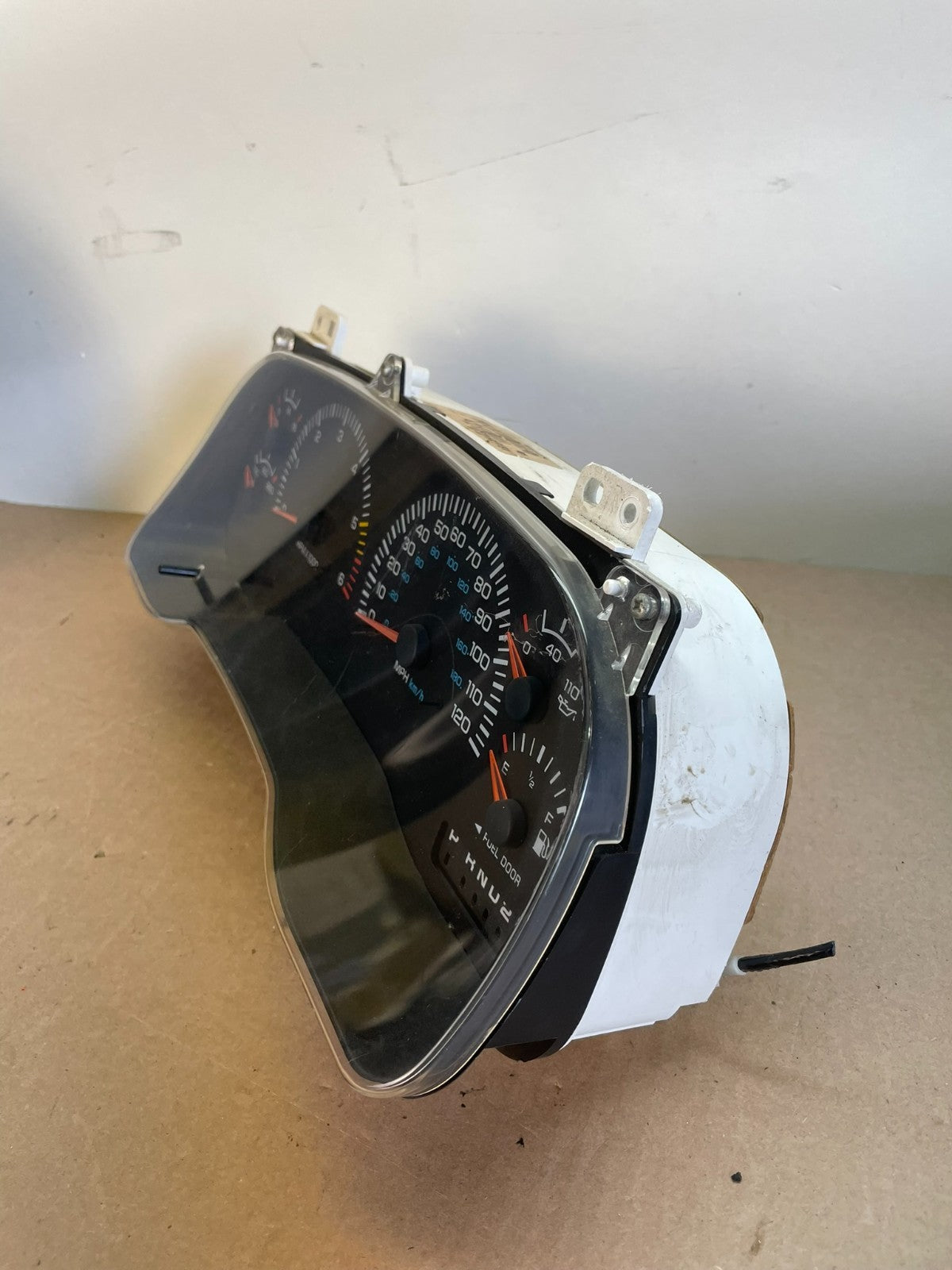 1998 to 2000 Dodge Dakota Instrument Speedometer Gauge Cluster AG2527 DG2