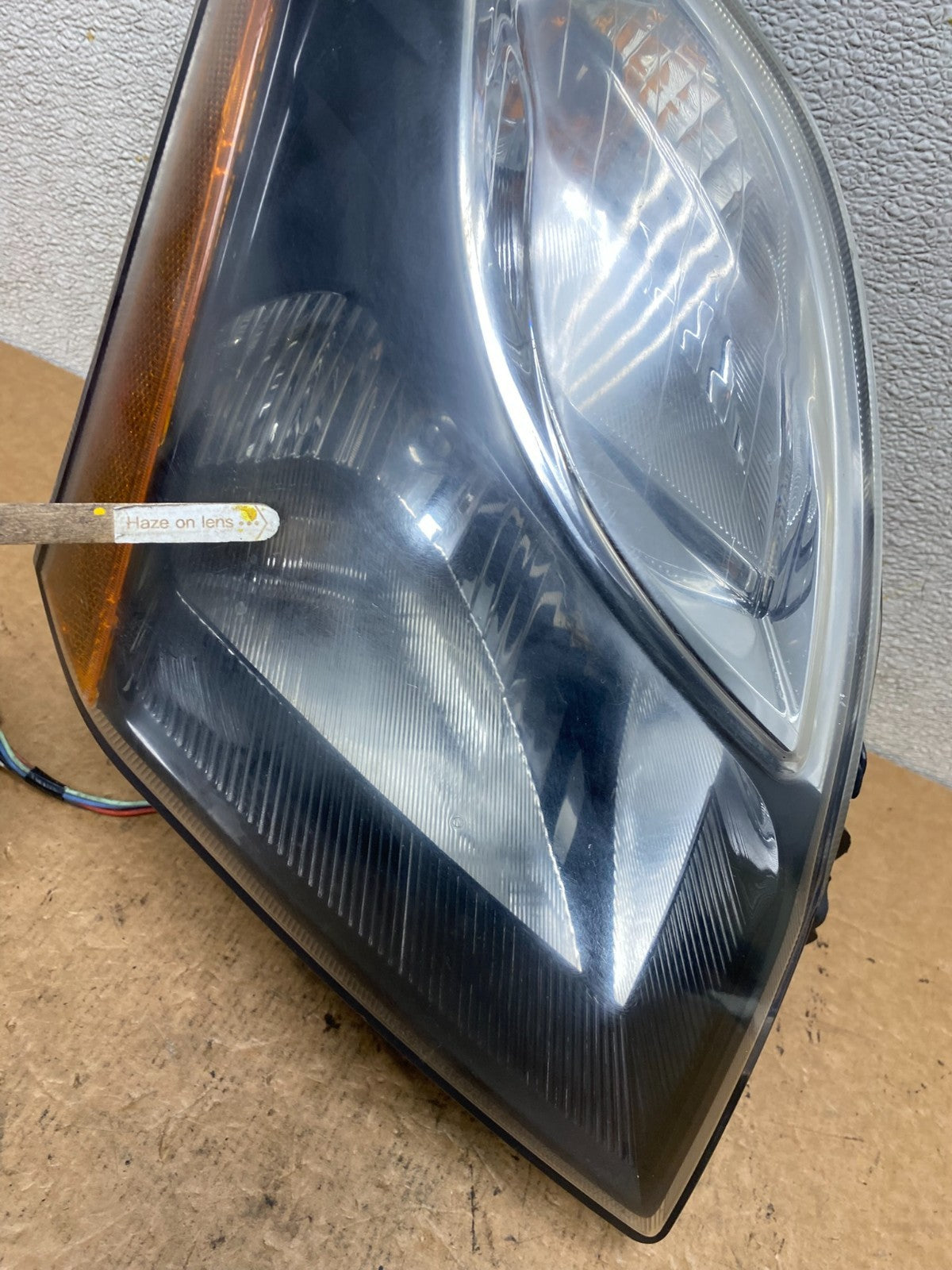 2010 2011 2012 Nissan Sentra Halogen Right Passenger Black Headlight S6998 DW3
