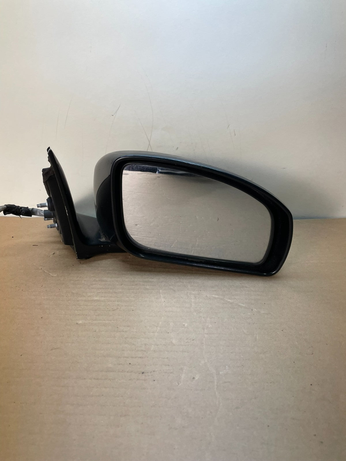 2006 to 2008 Infiniti M35 M45 Right Passenger Side View Mirror AH8771 DW8