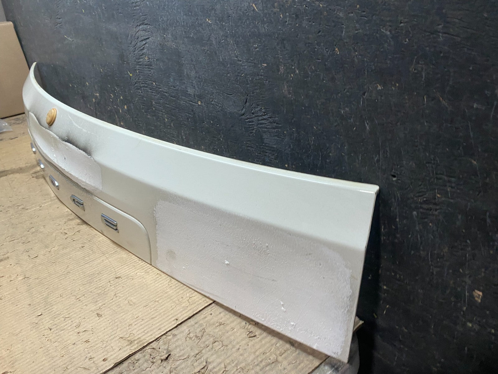 2011-2018 Dodge Grand Caravan Rear Tail Gate Trim Molding Panel OEM X3577 DG1