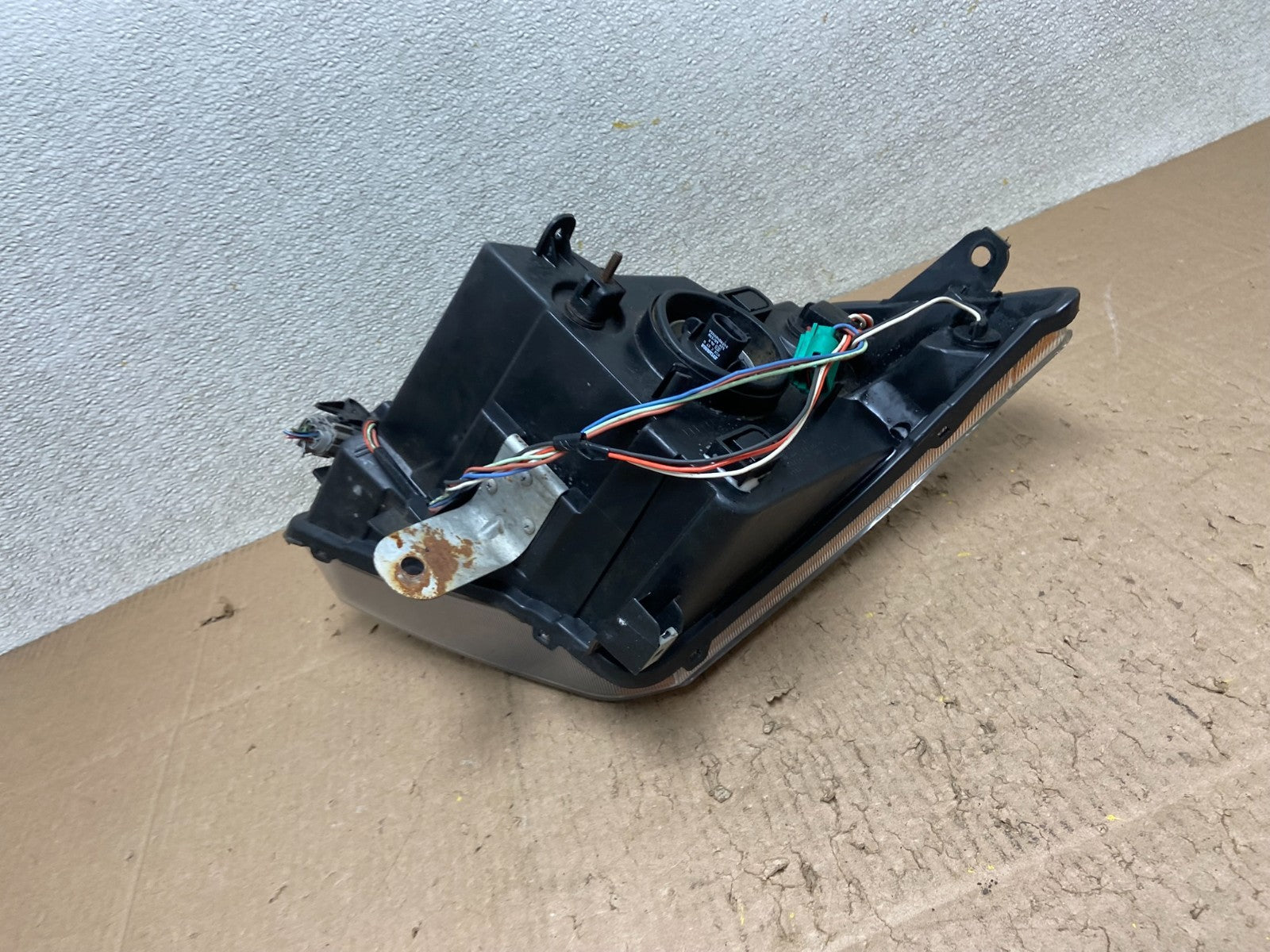 2010 2011 2012 Nissan Sentra Halogen Right Passenger Black Headlight Y3170 DW7