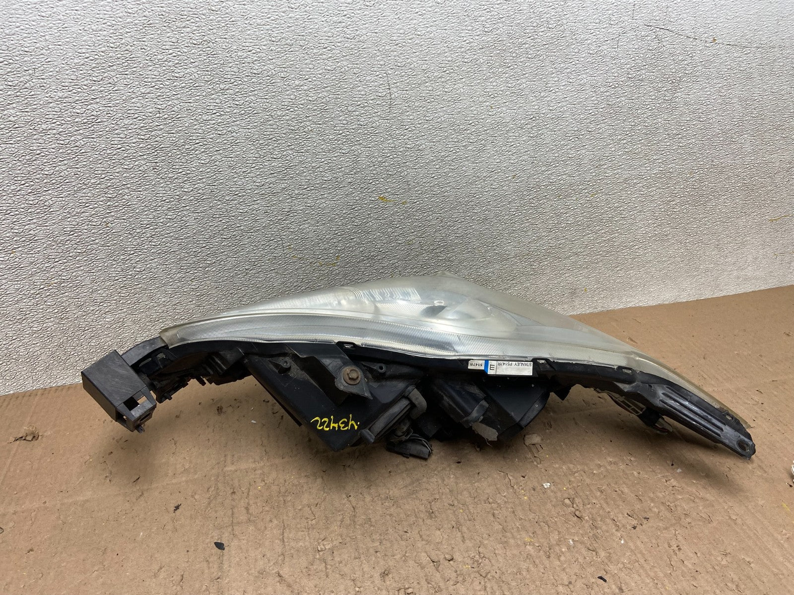 2006 2007 Mazda 5 Right Passenger RH Side Halogen Headlight OEM Y3422 DW5